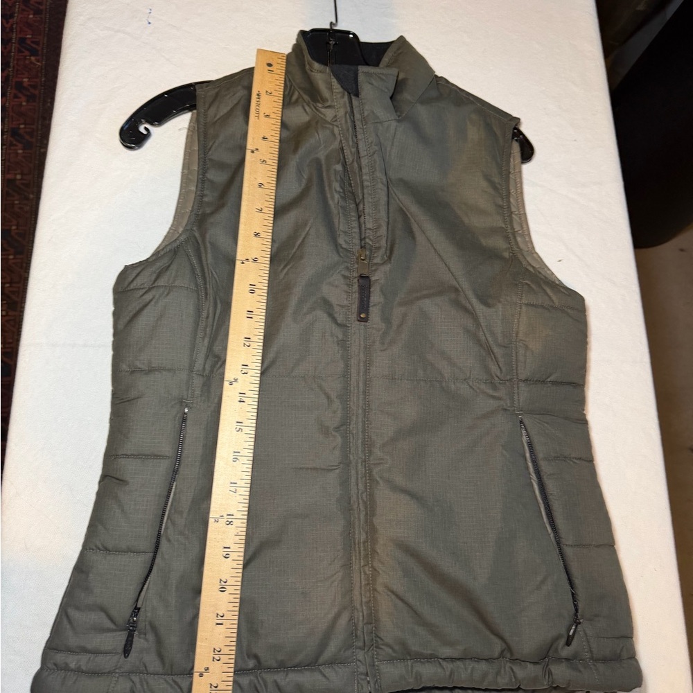 Filson Dark Olive Quilted Vest - Picture 4 of 5